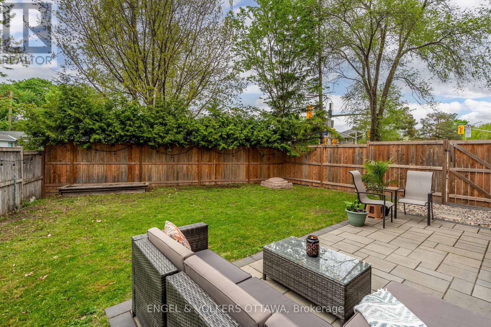 916 Kirkwood Avenue, Ottawa, Ontario  K1Z 5Y5 - Photo 30 - X12181183
