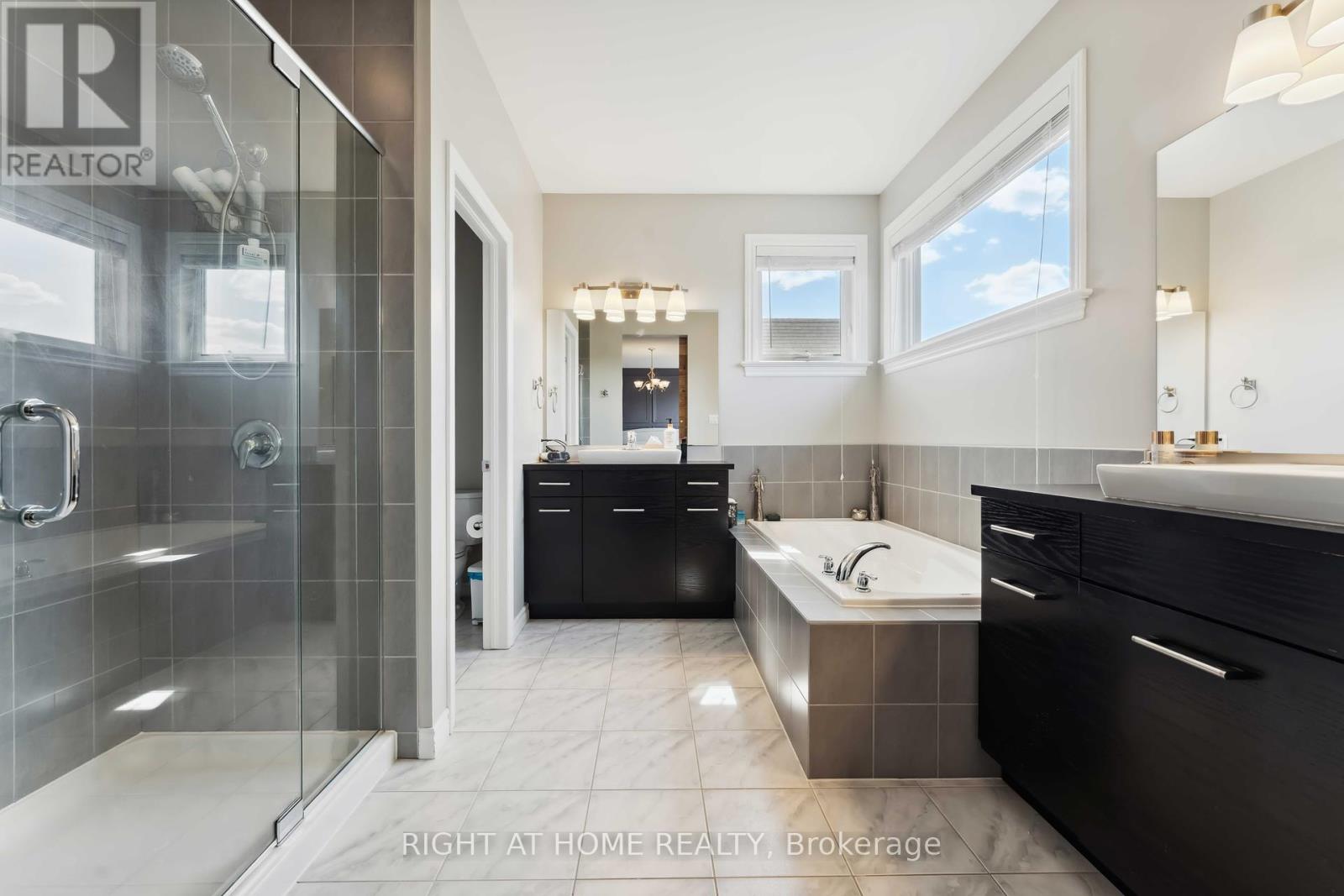 202 Balikun Heights, Ottawa, Ontario  K2V 0A6 - Photo 20 - X12181289