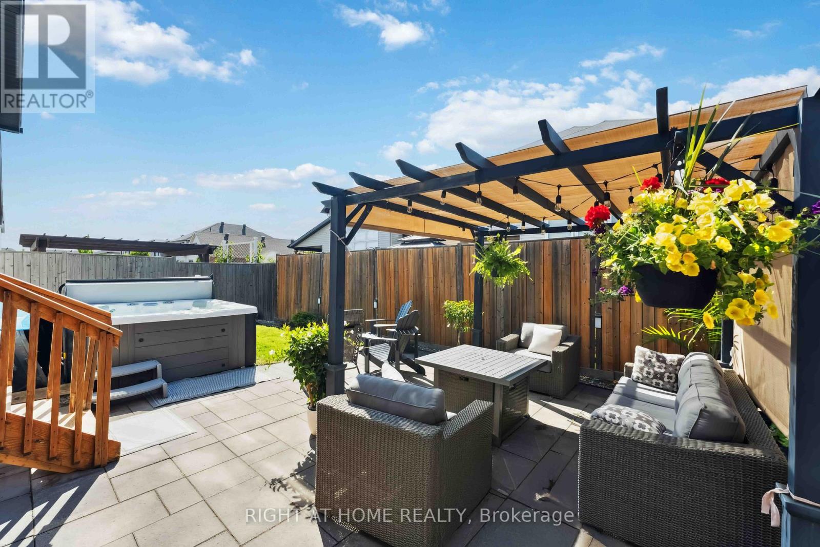 202 Balikun Heights, Ottawa, Ontario  K2V 0A6 - Photo 33 - X12181289