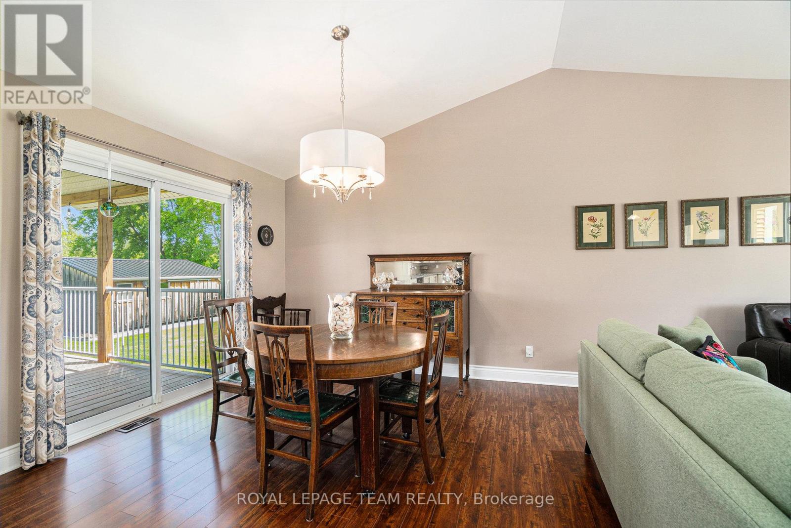 207 Bennett Road, North Grenville, Ontario  K0G 1J0 - Photo 9 - X12181319