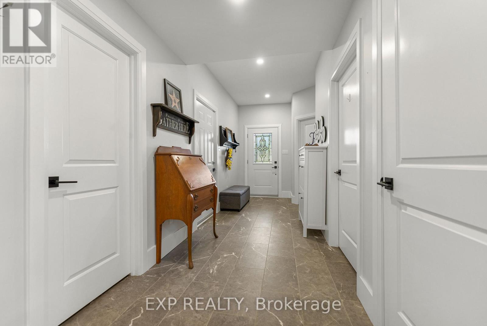 12 Eastern Avenue, Greater Madawaska, Ontario  K0J 2R0 - Photo 11 - X12181205