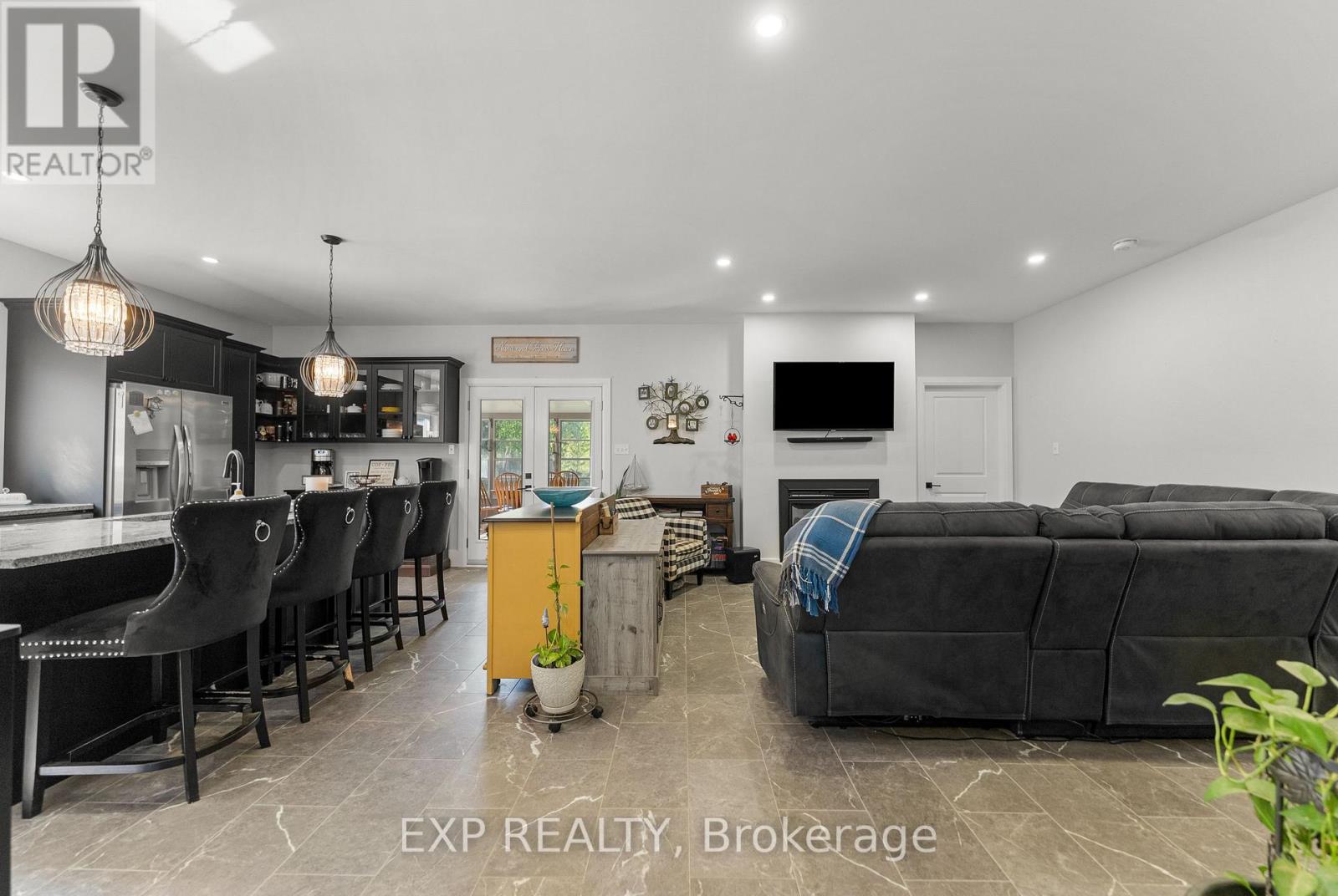 12 Eastern Avenue, Greater Madawaska, Ontario  K0J 2R0 - Photo 12 - X12181205