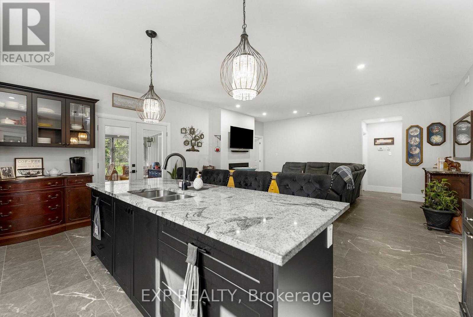12 Eastern Avenue, Greater Madawaska, Ontario  K0J 2R0 - Photo 17 - X12181205