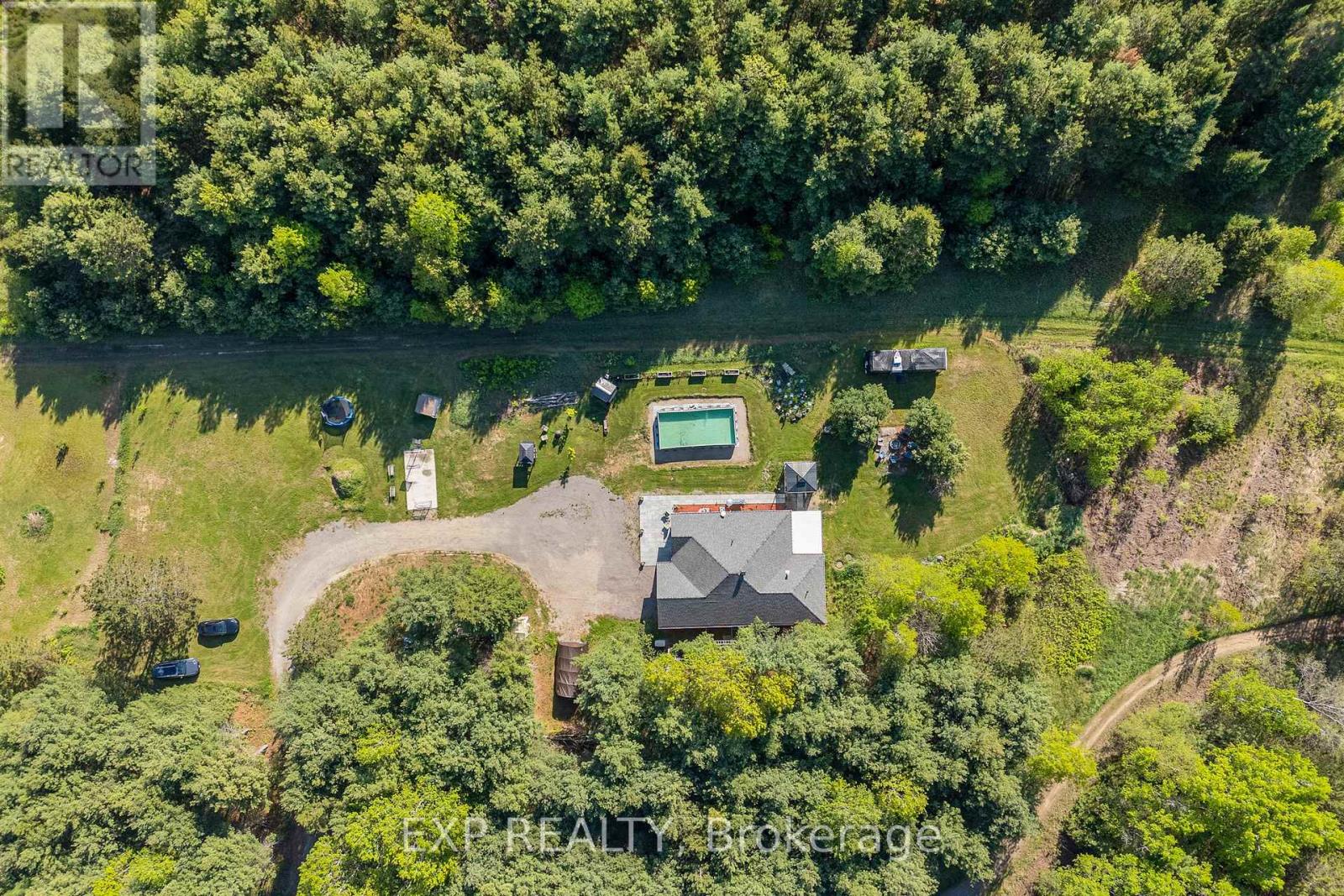 12 Eastern Avenue, Greater Madawaska, Ontario  K0J 2R0 - Photo 8 - X12181205