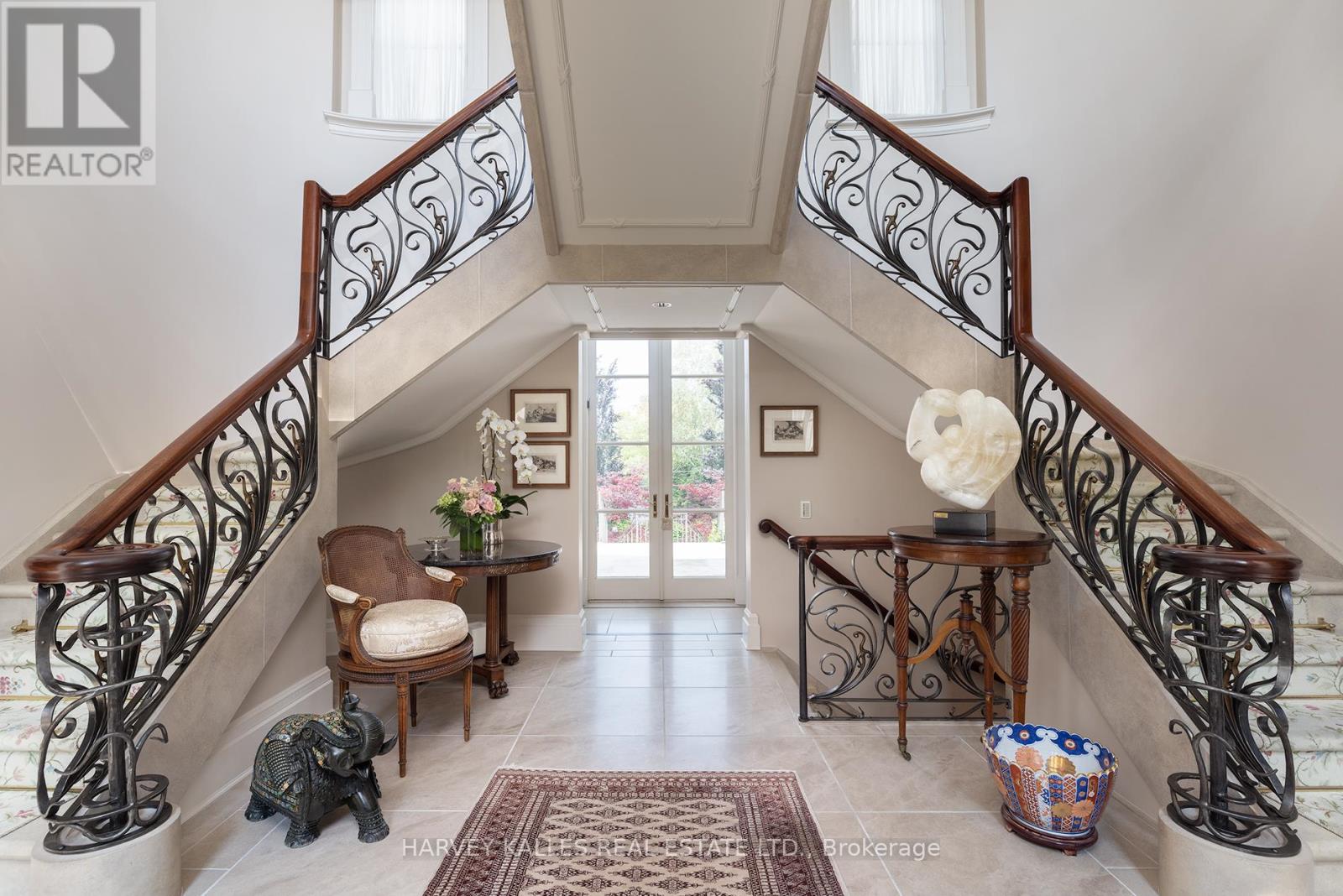 Property at 173 DUNVEGAN ROAD image 2