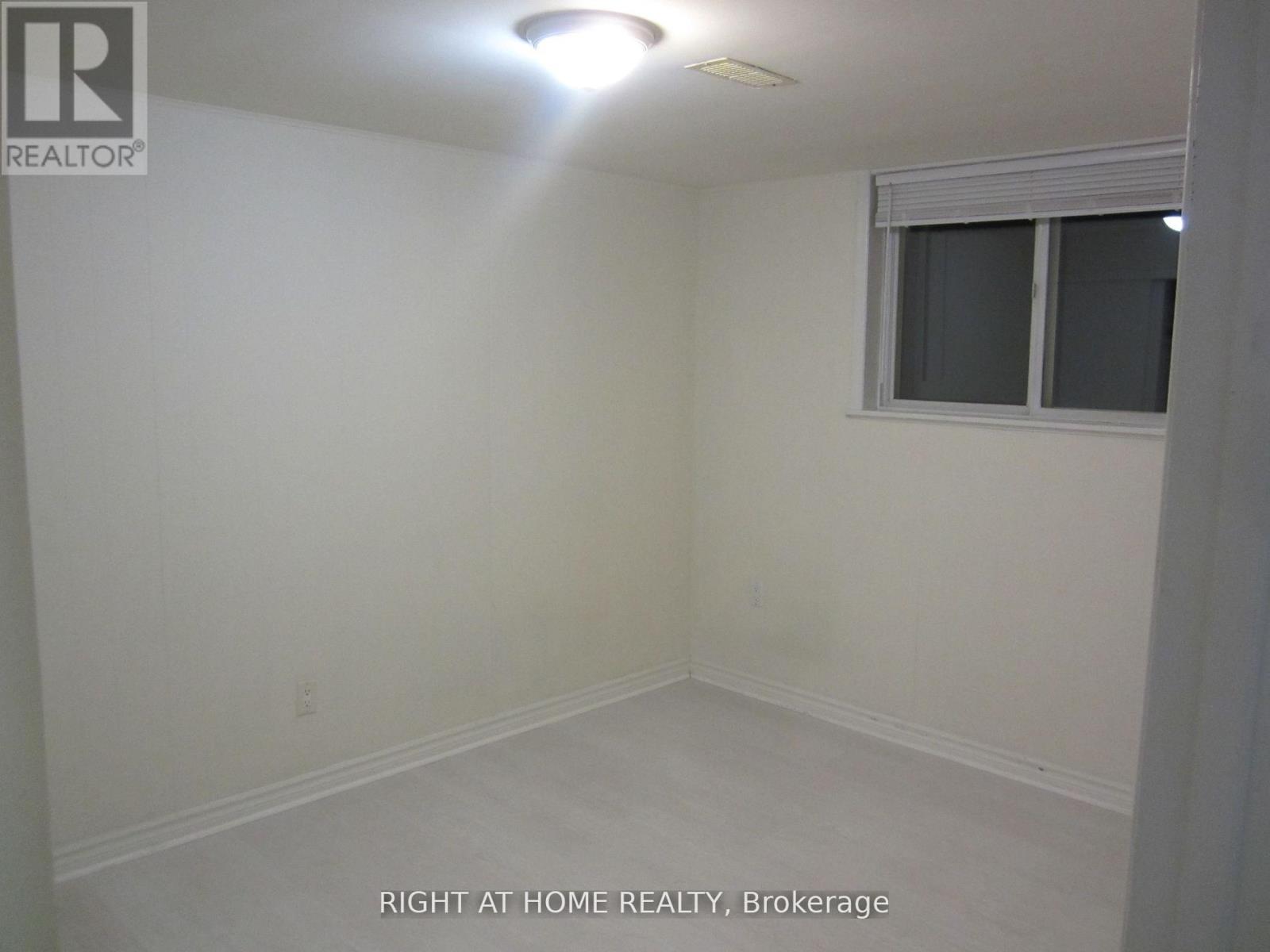 Bsmnt - 289 Churchill Avenue, Toronto, Ontario  M2R 1E5 - Photo 5 - C12181111