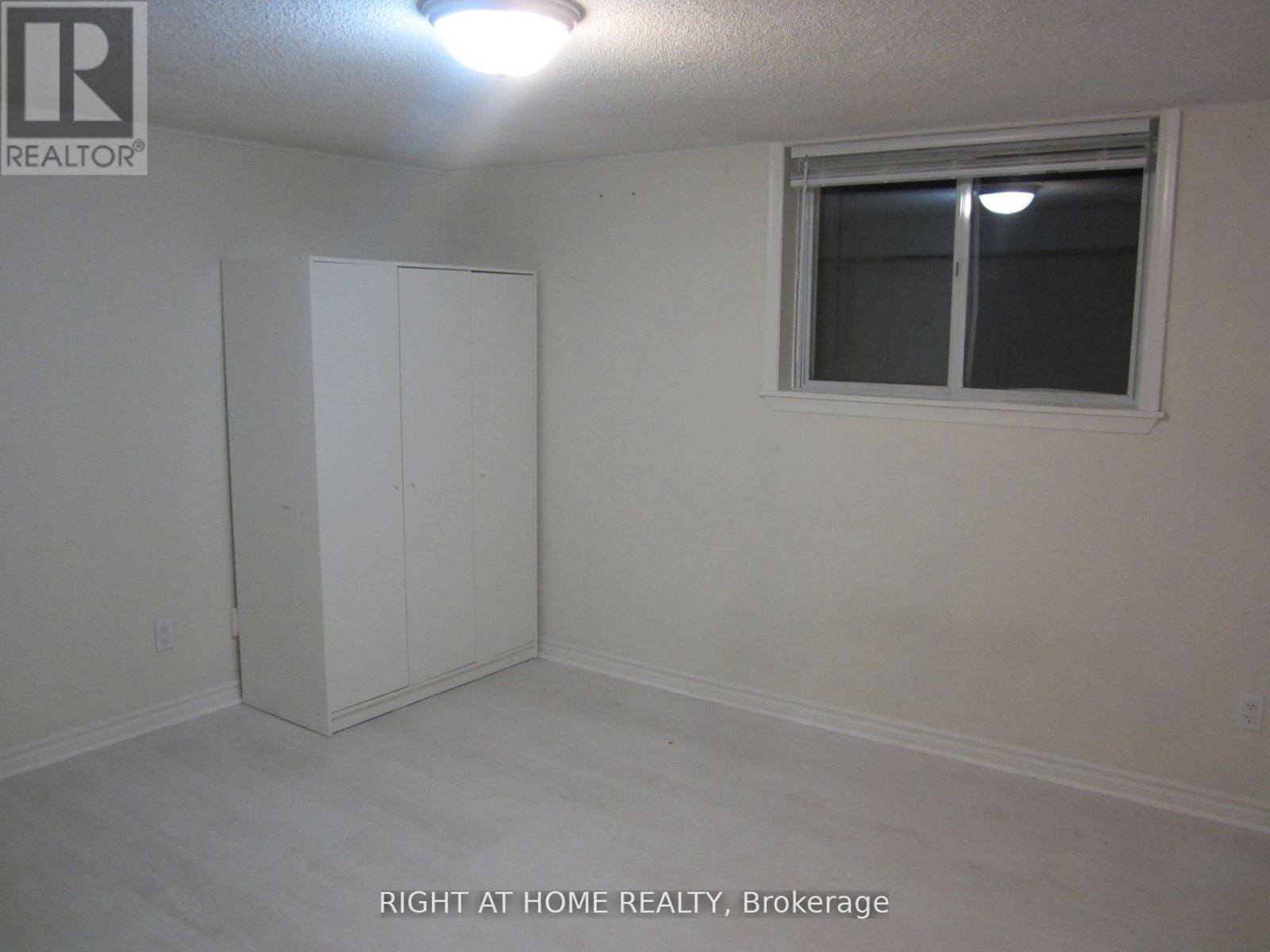 Bsmnt - 289 Churchill Avenue, Toronto, Ontario  M2R 1E5 - Photo 7 - C12181111