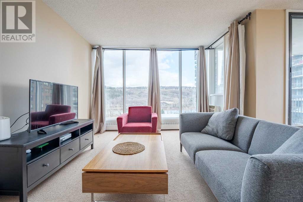 Property at 1002, 145 Point Drive NW image 2