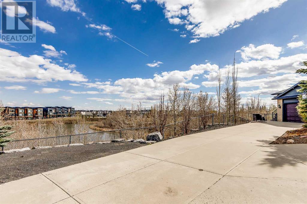 24 Royal Highland Court Nw, Calgary, Alberta  T3G 4Y2 - Photo 41 - A2217927