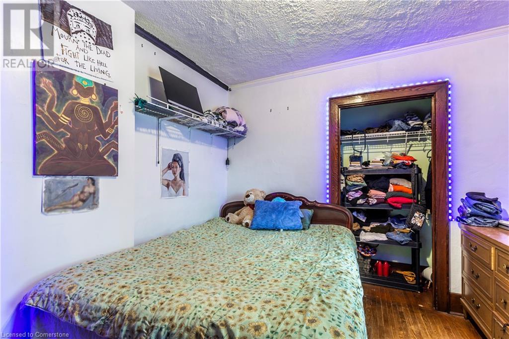178 W Erb Street W, Waterloo, Ontario  N2L 1V3 - Photo 6 - 40735032
