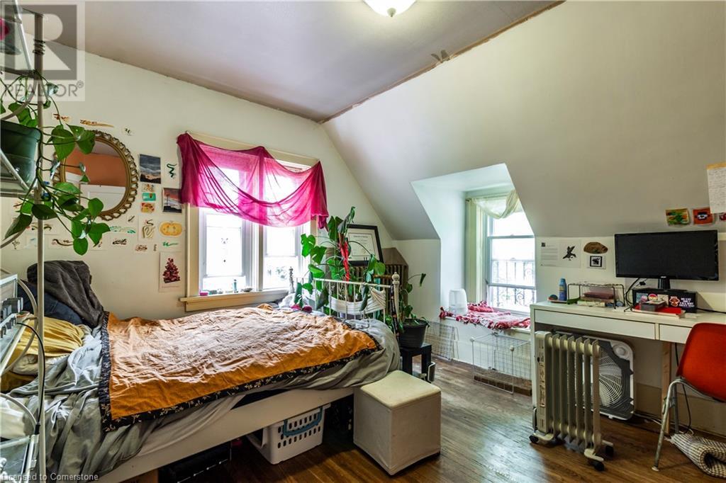 178 W Erb Street W, Waterloo, Ontario  N2L 1V3 - Photo 9 - 40735032