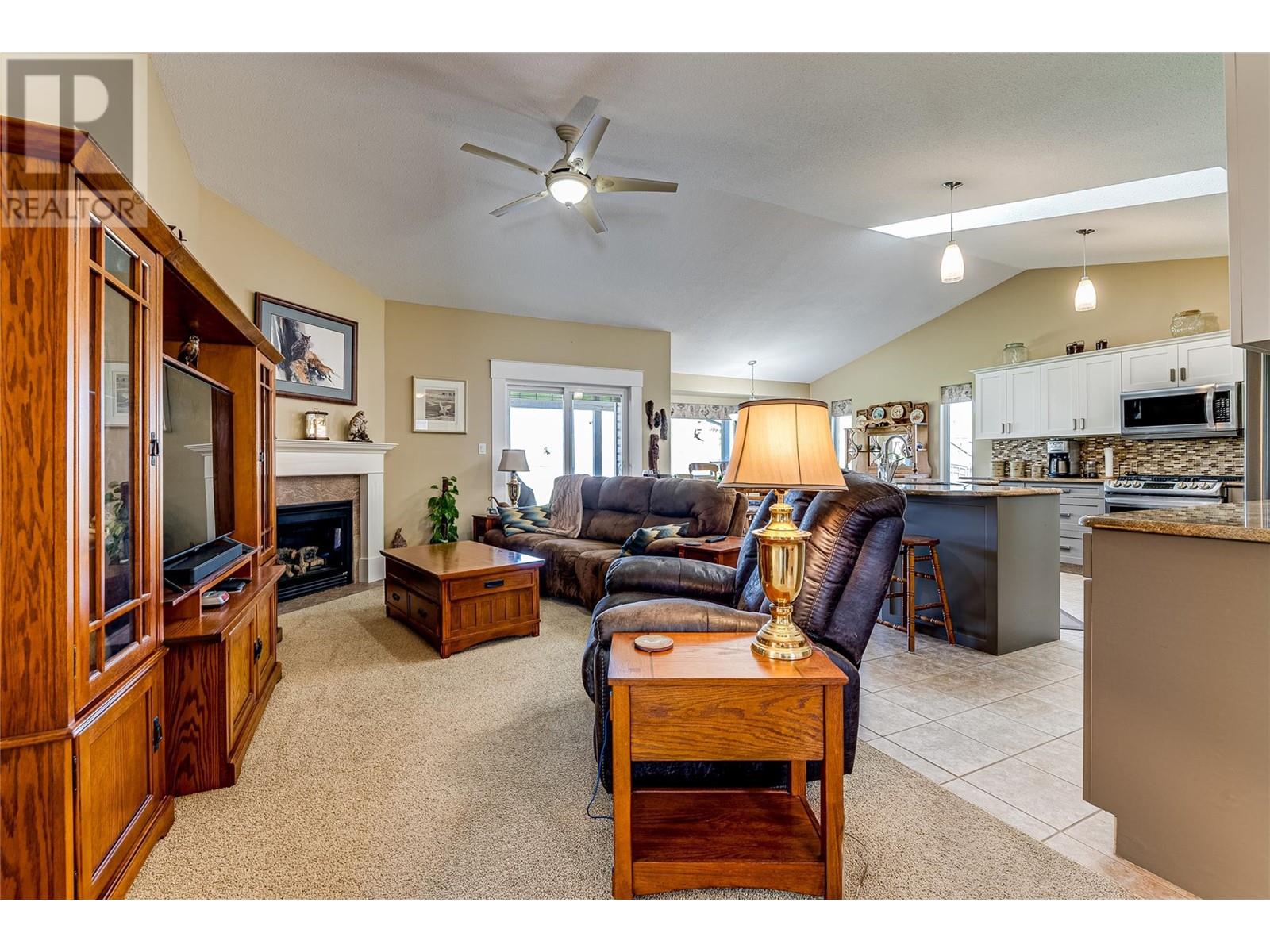 648 6TH Avenue, Vernon, BC V1H1Z1