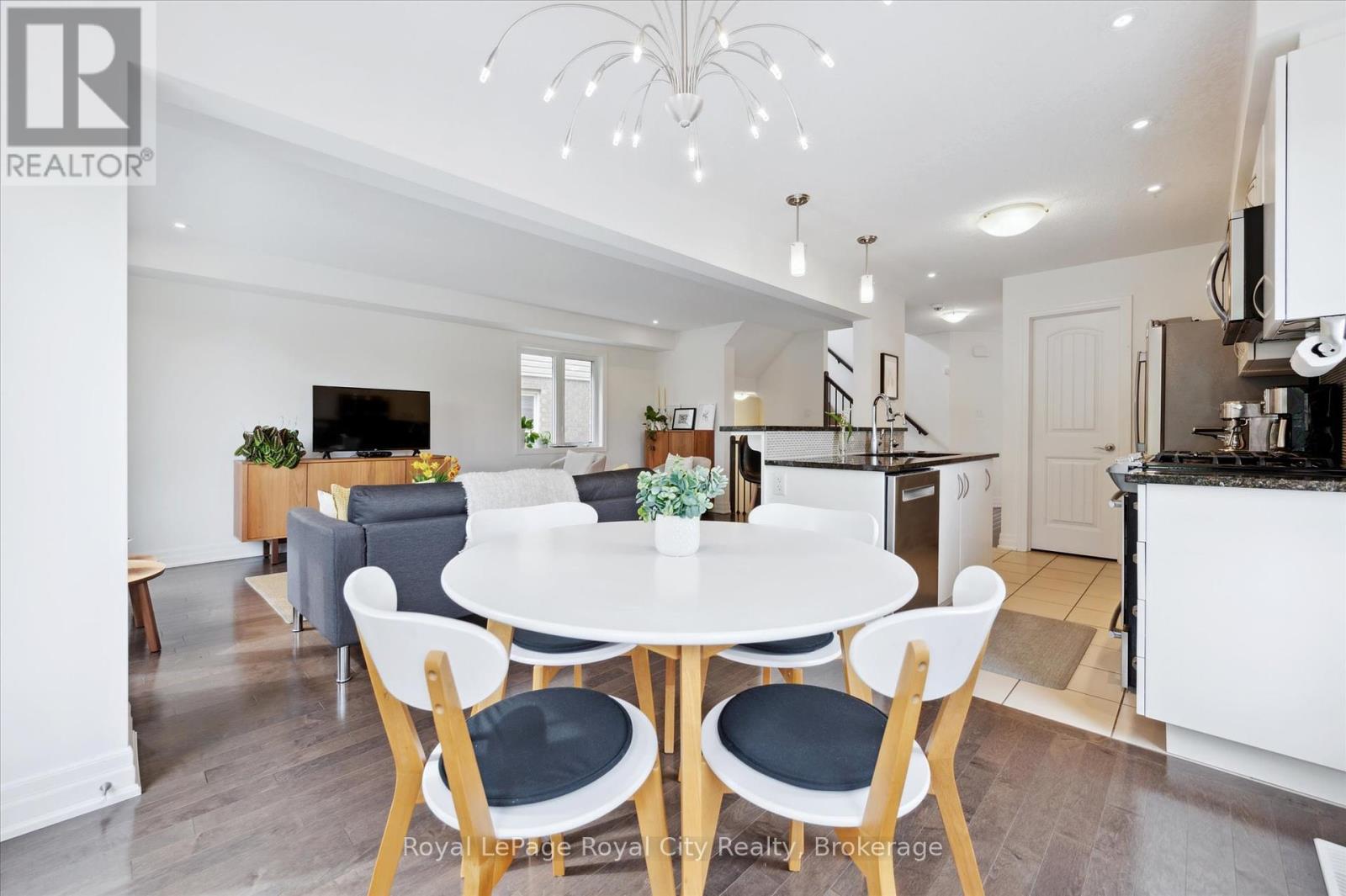1 Samuel Drive, Guelph (Pineridge/westminster Woods), Ontario  N1L 0K9 - Photo 14 - X12181208