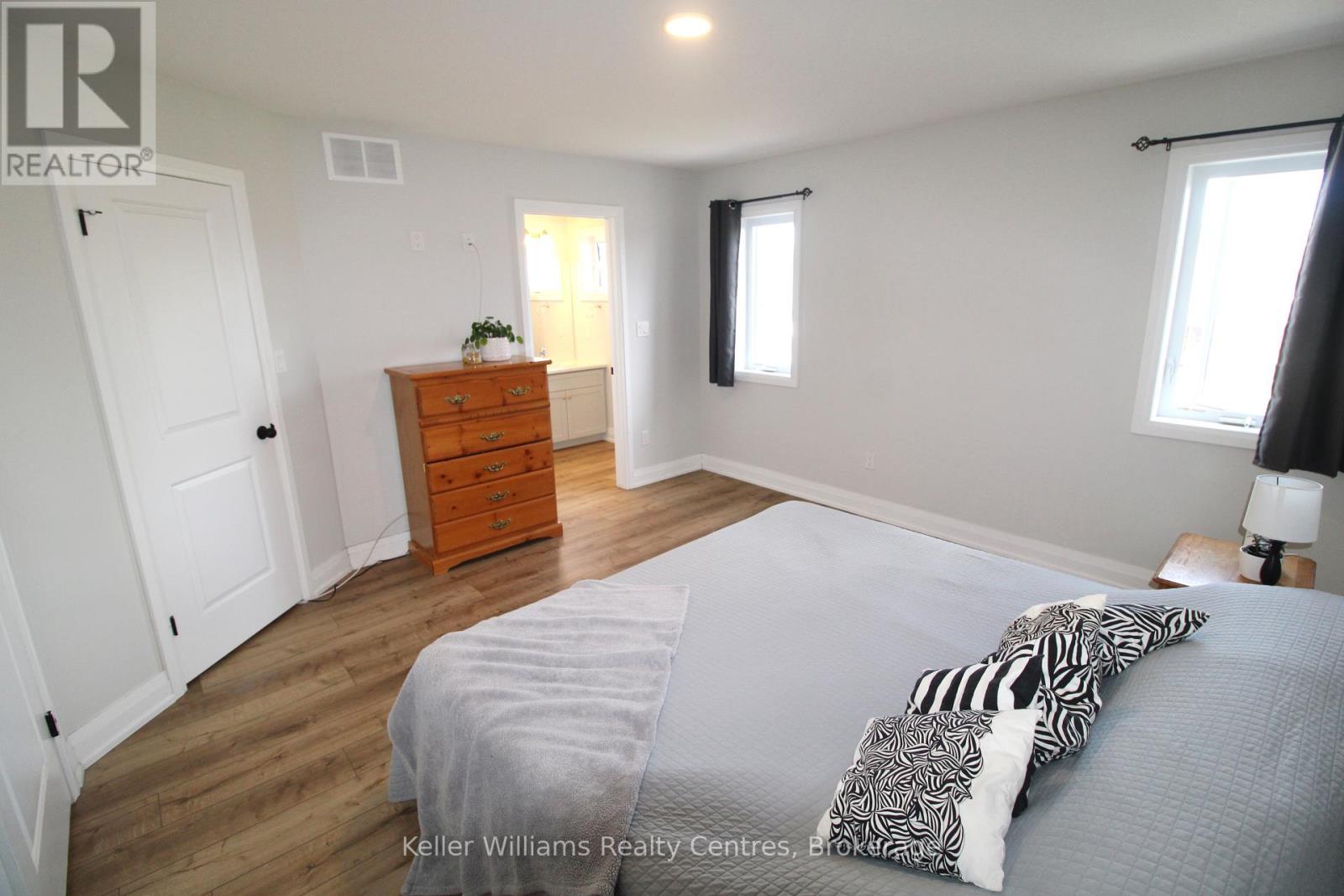 245 Eccles Avenue, West Grey, Ontario  N0G 1R0 - Photo 27 - X12181275