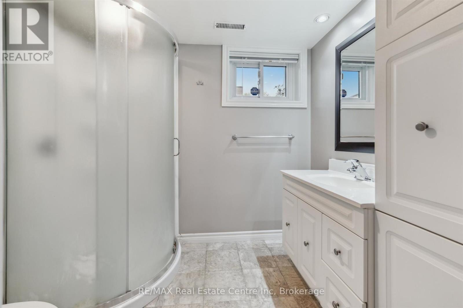 756 Cambridge Street, Woodstock, Ontario  N4S 4V6 - Photo 31 - X12181303