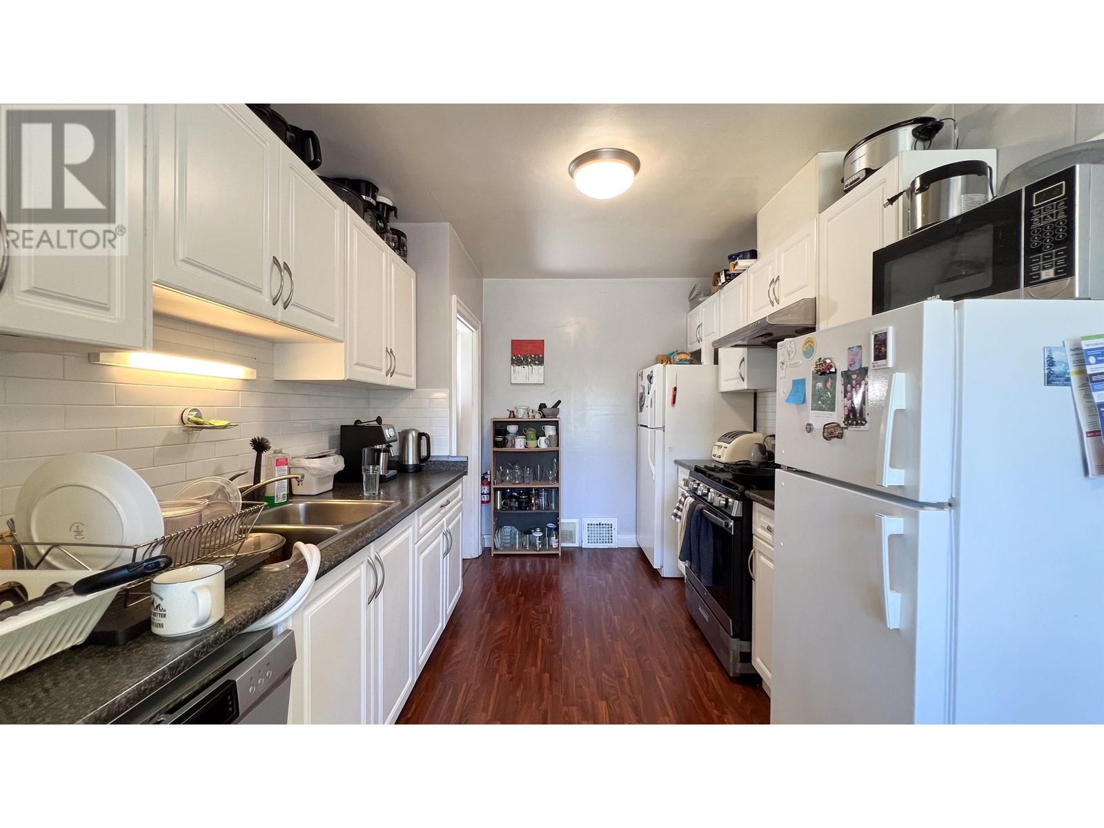 3088 Discovery Street, Vancouver, British Columbia  V6R 3Y7 - Photo 15 - R3008276
