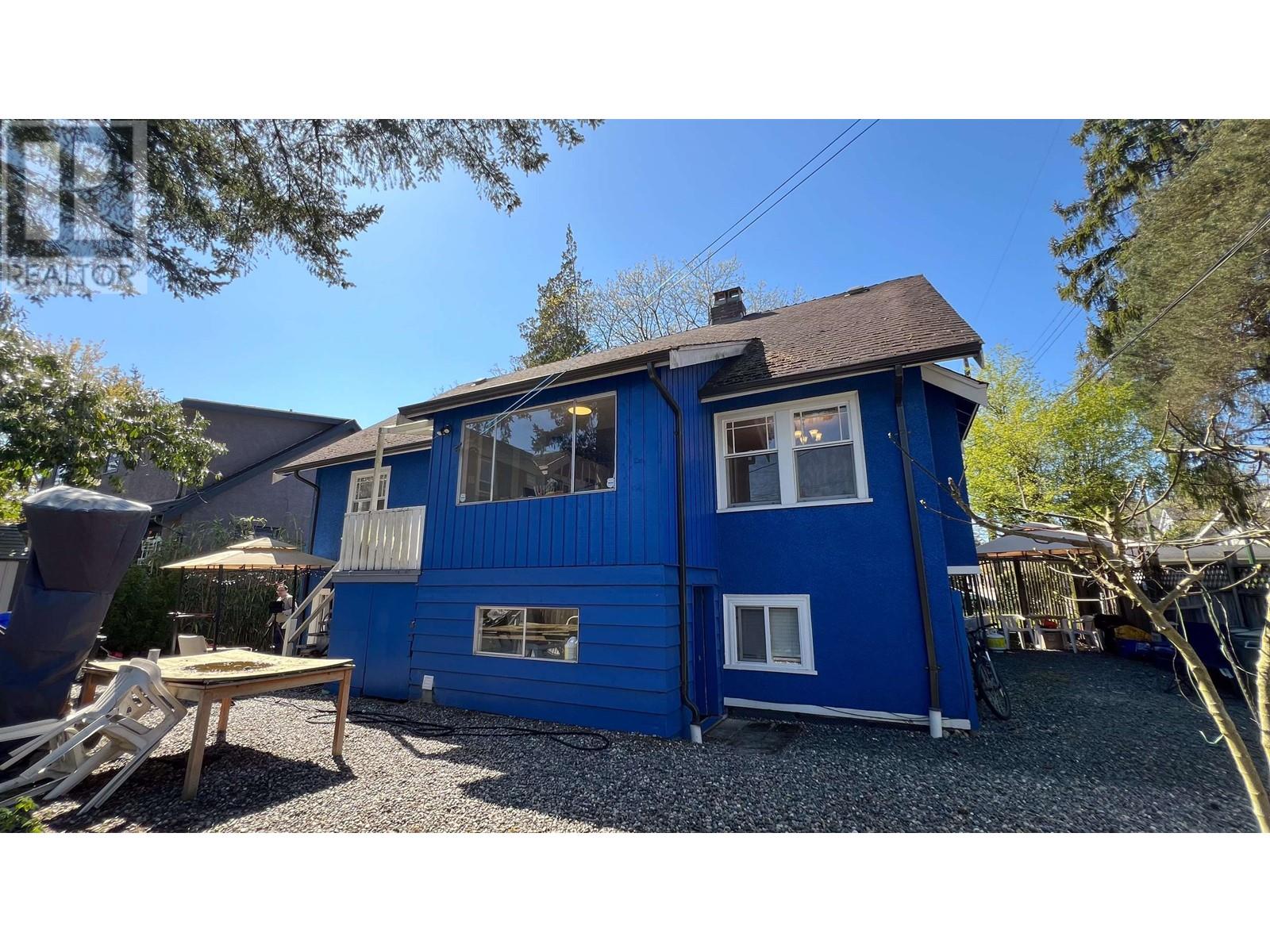 3088 Discovery Street, Vancouver, British Columbia  V6R 3Y7 - Photo 4 - R3008276