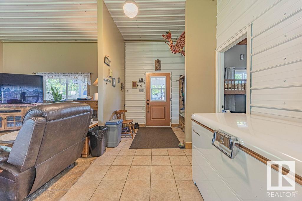 58031 Range Road 21, Rural Barrhead County, Alberta  T0G 0H0 - Photo 5 - E4438548