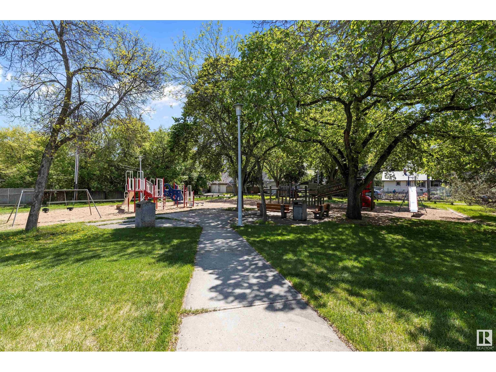 11128 75 Av Nw, Edmonton, Alberta  T6G 0H2 - Photo 58 - E4439097