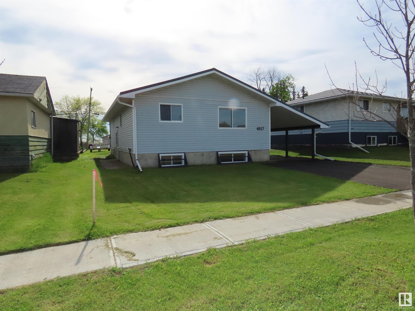 4817 47 ST, Mayerthorpe, Alberta
