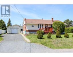 3153 Clifford Crescent