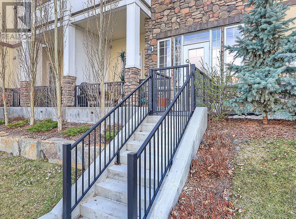 108, 38 Quarry Gate Se, Calgary, Alberta  T2C 5T6 - Photo 2 - A2216636