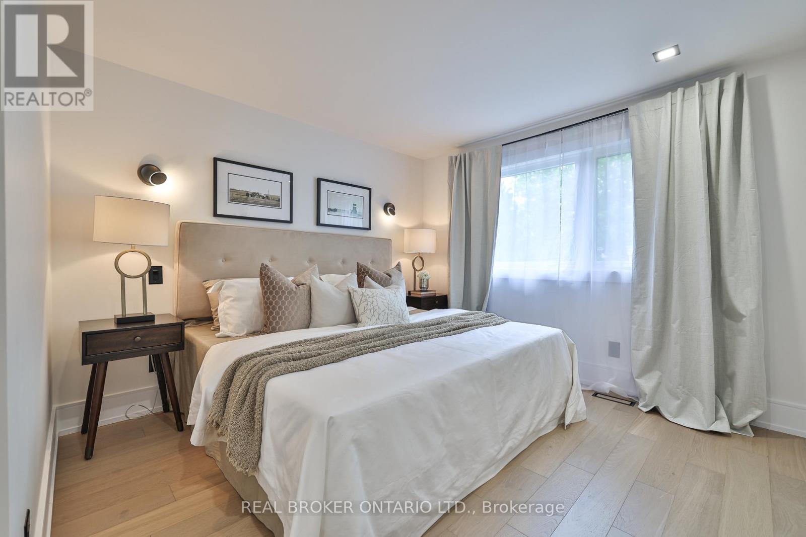 3116 Keynes Crescent, Mississauga (Meadowvale), Ontario  L5N 3A1 - Photo 22 - W12181105
