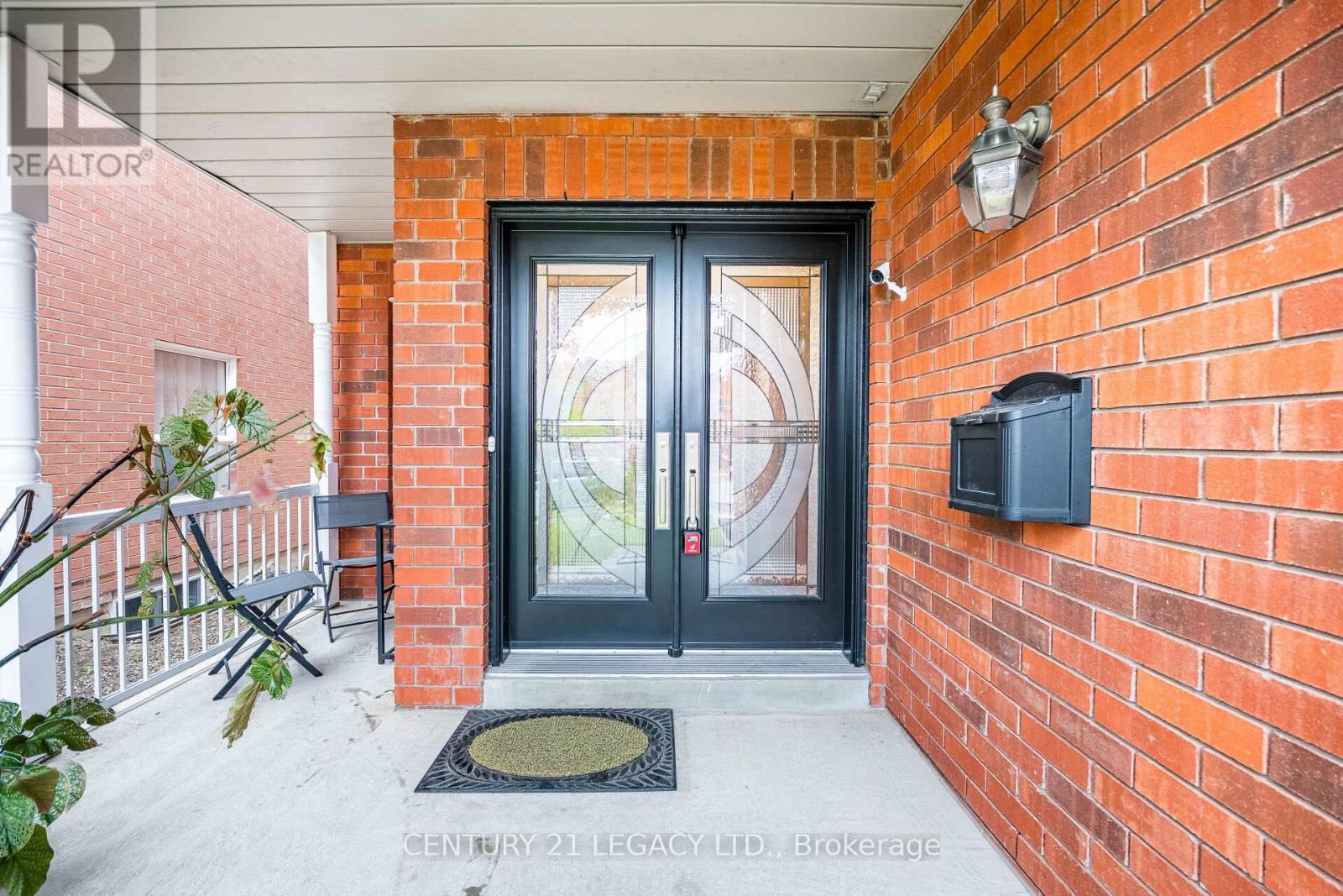 Property at 6882 GOODERHAM ESTATE BOULEVARD image 2