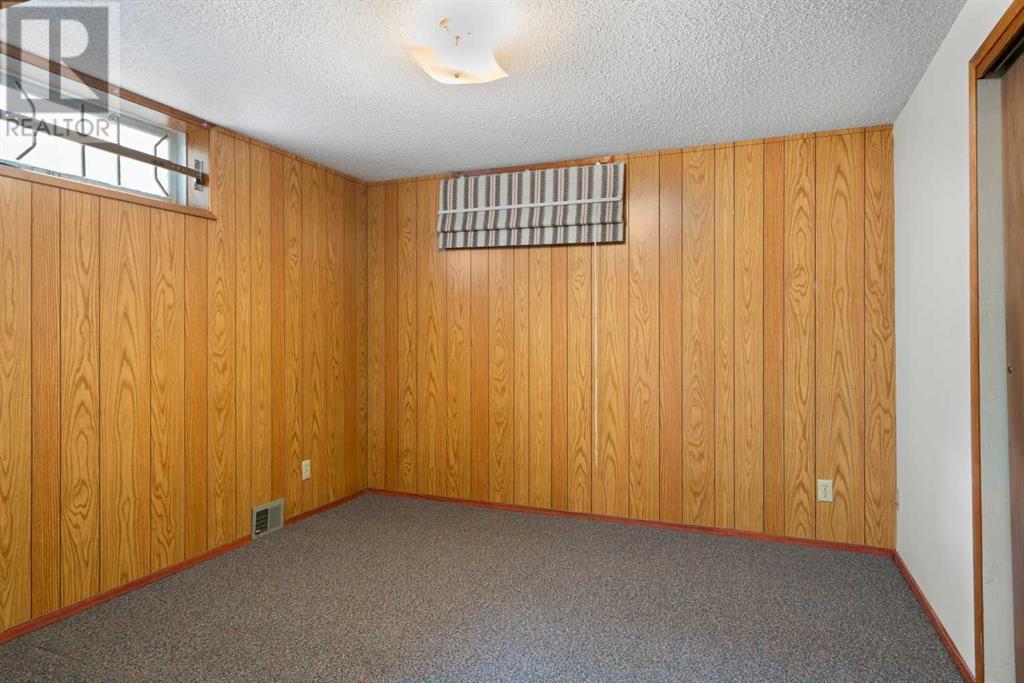 370 Wildwood Drive Sw, Calgary, Alberta  T3C 3E6 - Photo 29 - A2224634