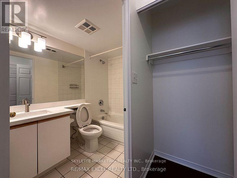 1909 - 35 Empress Avenue, Toronto, Ontario  M2N 6T3 - Photo 18 - C12181241