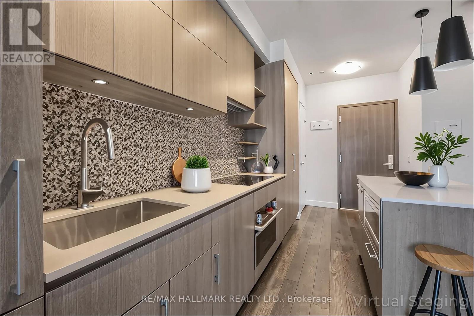 1112 - 1 Yorkville Avenue, Toronto, Ontario  M4W 1L1 - Photo 3 - C12181273
