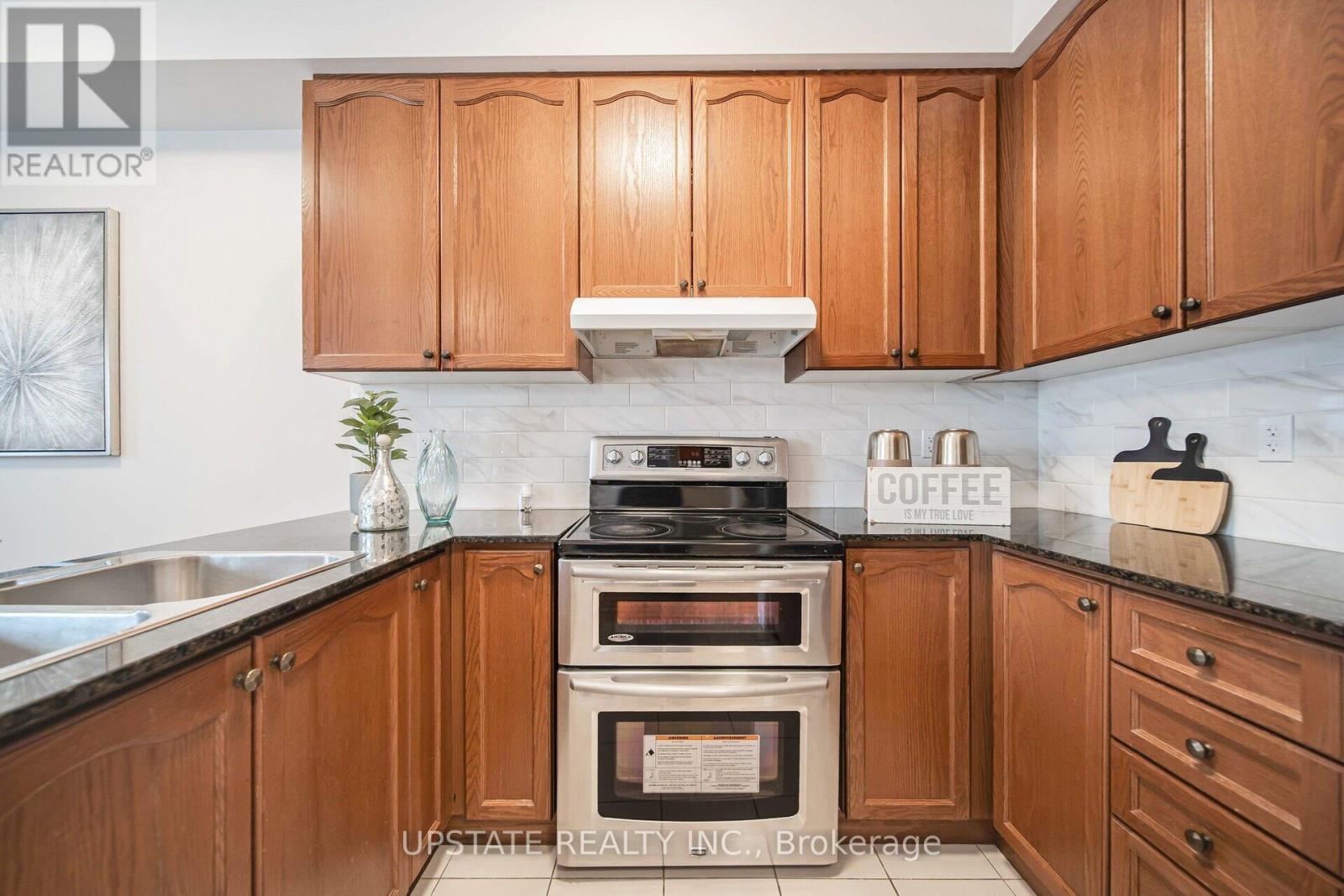 1773 Carousel Drive, Pickering, Ontario  L1X 2R2 - Photo 19 - E12181314