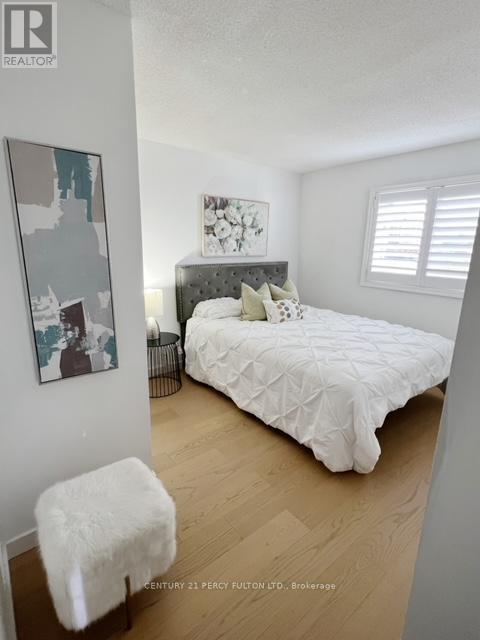 14 Greenfield Crescent, Whitby (Blue Grass Meadows), Ontario  L1N 7G3 - Photo 16 - E12181320