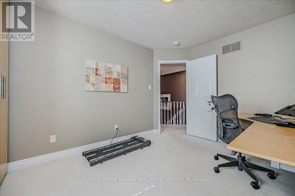 144 Riley Street, Hamilton, Ontario  L8B 0J7 - Photo 35 - X12181094