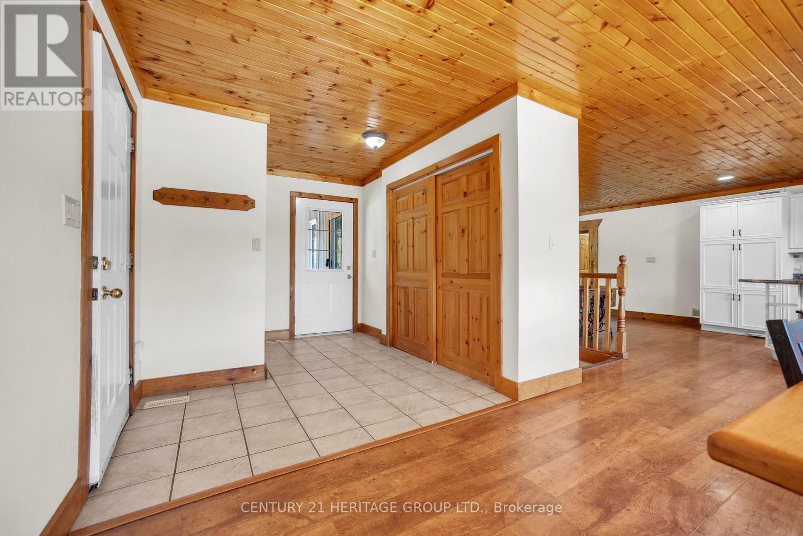 1258 Shannon Road, Tyendinaga (Tyendinaga Township), Ontario  K0K 2V0 - Photo 2 - X12181130