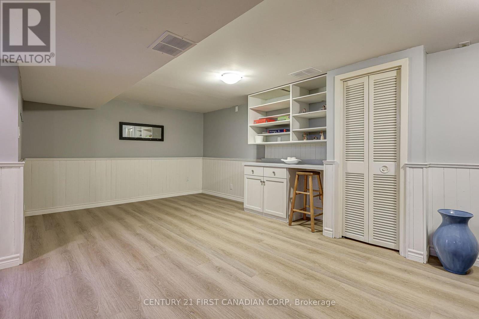116 Downing Crescent, London South, Ontario  N6C 3C8 - Photo 32 - X12181413