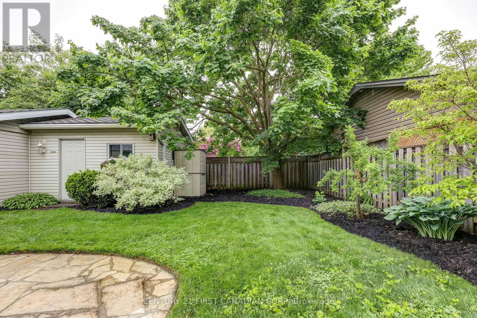 116 Downing Crescent, London South, Ontario  N6C 3C8 - Photo 43 - X12181413