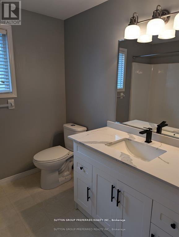 140 Rossmore Court, London South, Ontario  N6C 6B9 - Photo 19 - X12181419