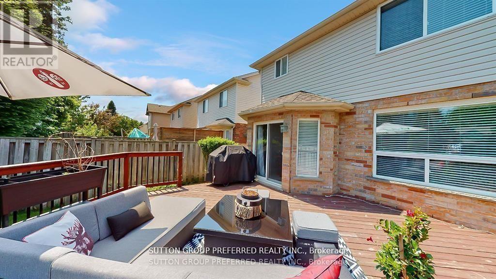 140 Rossmore Court, London South, Ontario  N6C 6B9 - Photo 3 - X12181419