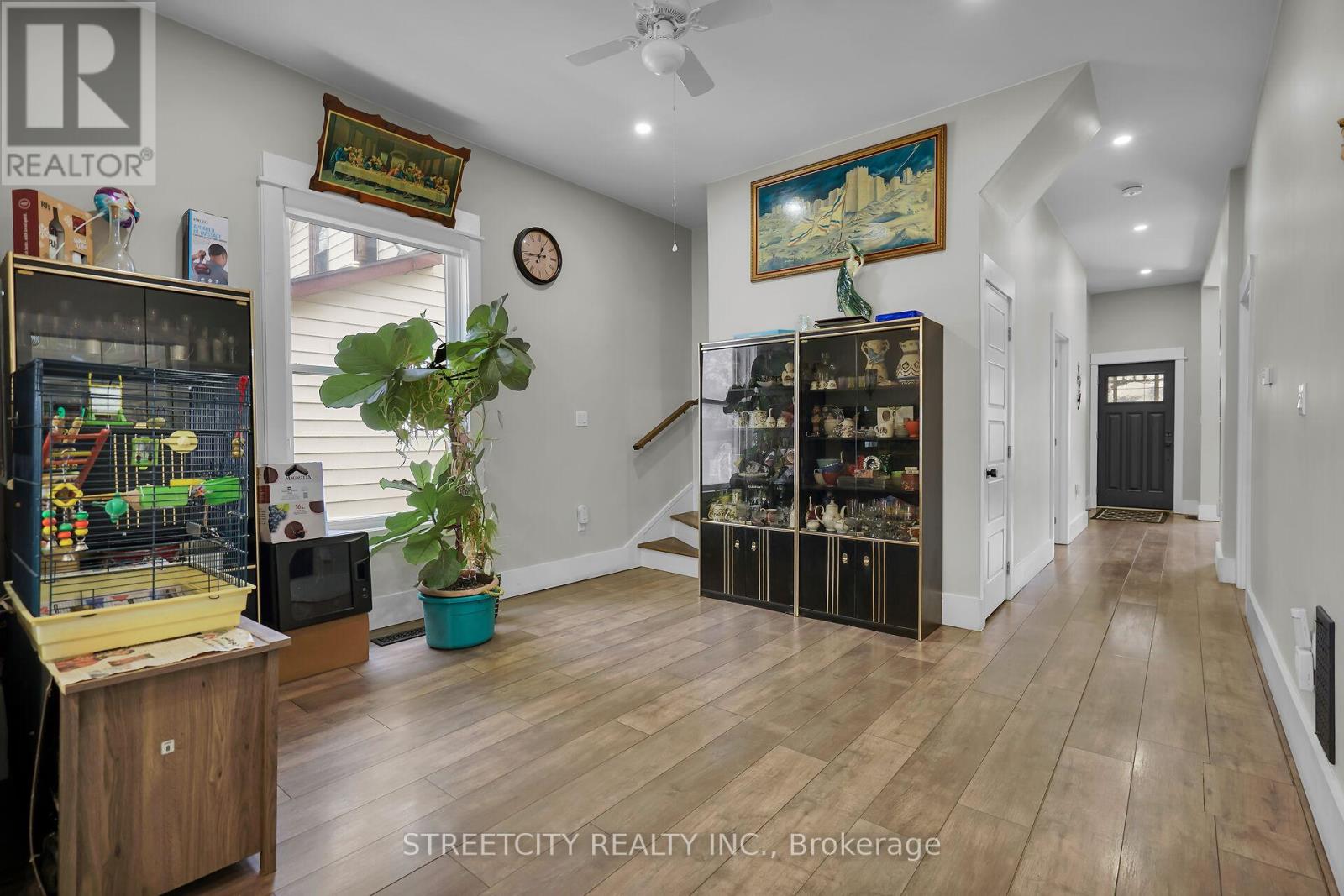 7 Myrtle Street E, St. Thomas, Ontario  N5R 2E6 - Photo 24 - X12181438