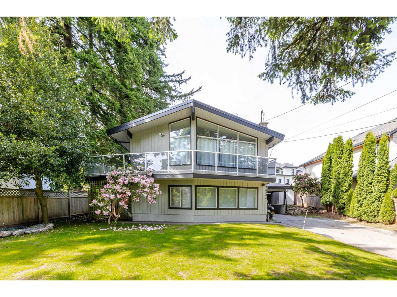 12343 NEW MCLELLAN ROAD, surrey, British Columbia