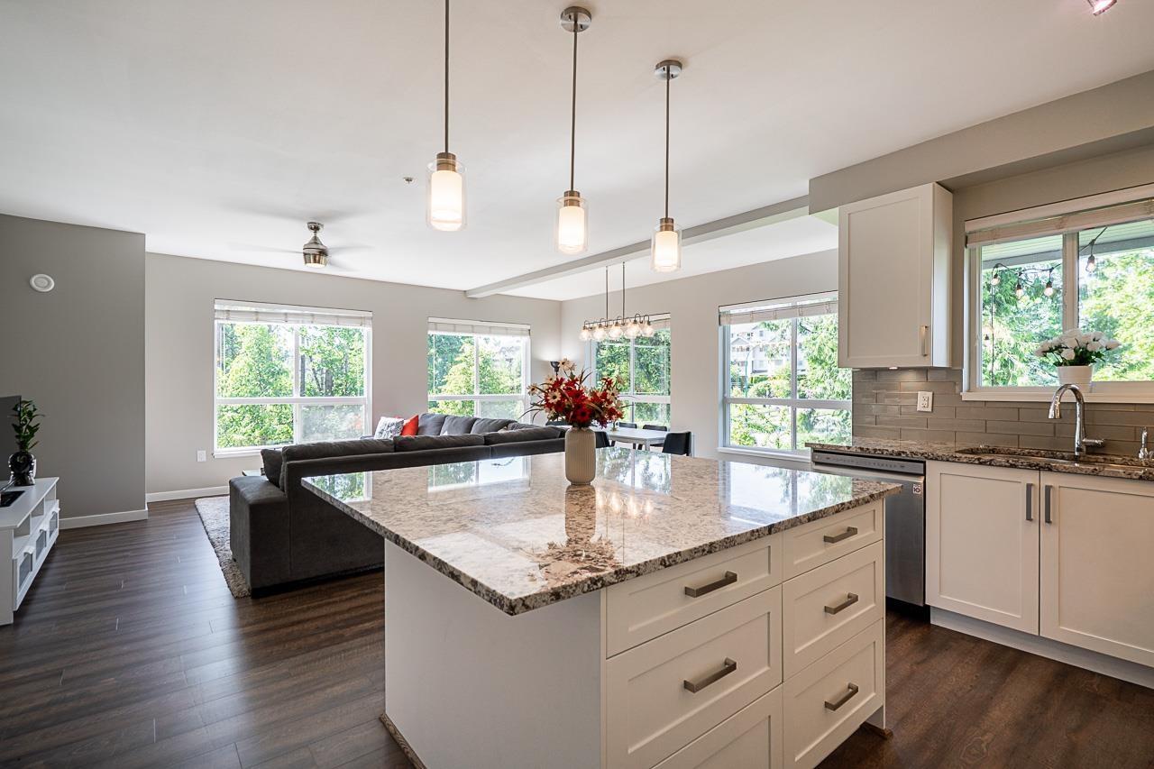 307 6490 194 Street, Surrey, British Columbia  V4N 6J9 - Photo 6 - R3008401