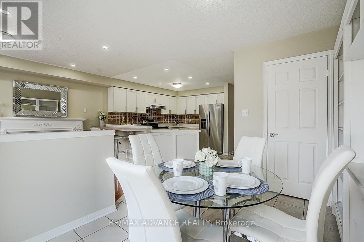 180 Trail Ridge Lane, Markham, Ontario  L6C 2C5 - Photo 27 - N12181157