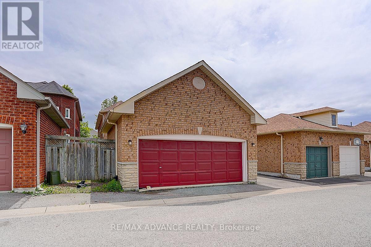 180 Trail Ridge Lane, Markham, Ontario  L6C 2C5 - Photo 50 - N12181157