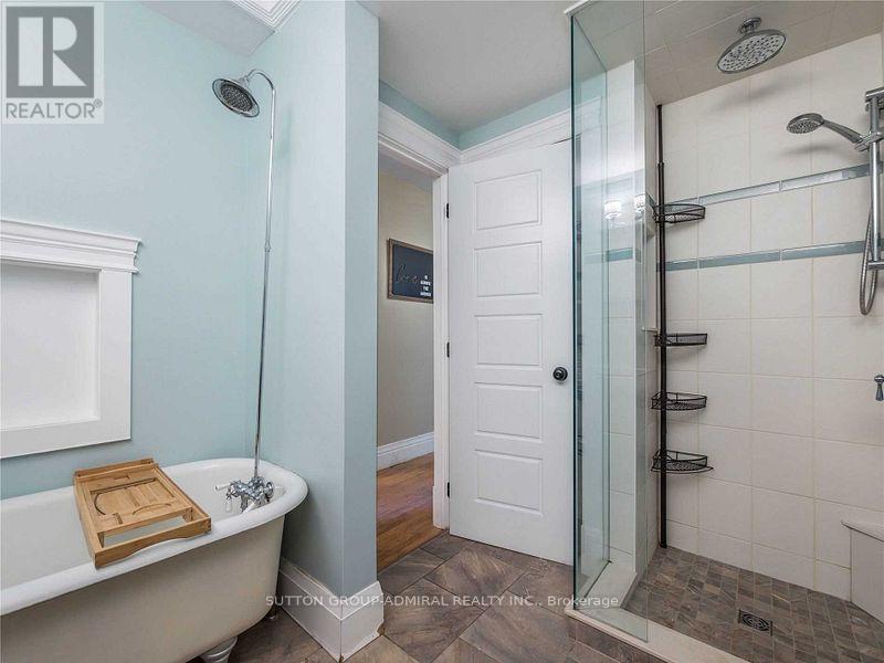 119 Barrie Street, Bradford West Gwillimbury, Ontario  L3Z 2B4 - Photo 10 - N12181191
