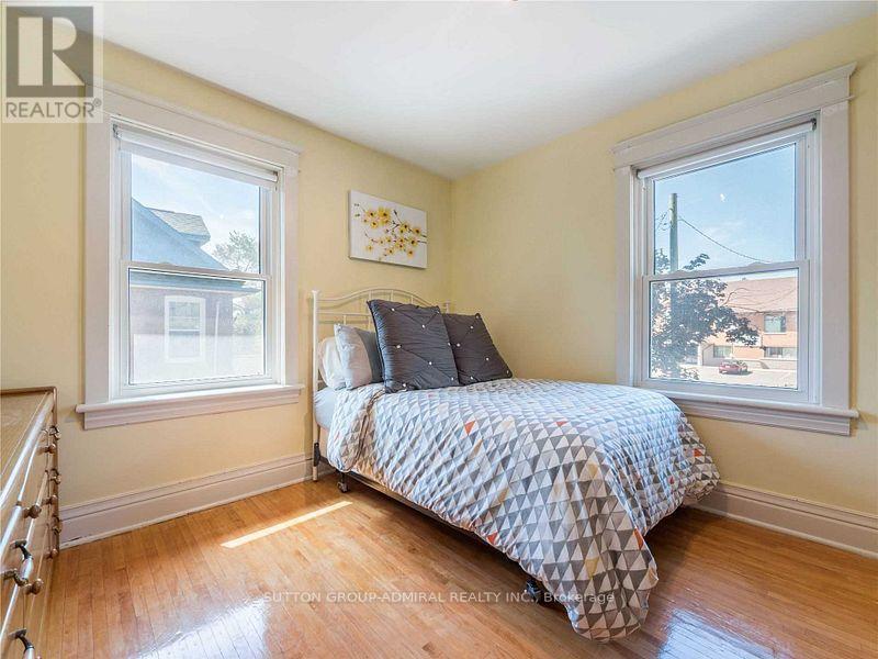 119 Barrie Street, Bradford West Gwillimbury, Ontario  L3Z 2B4 - Photo 7 - N12181191