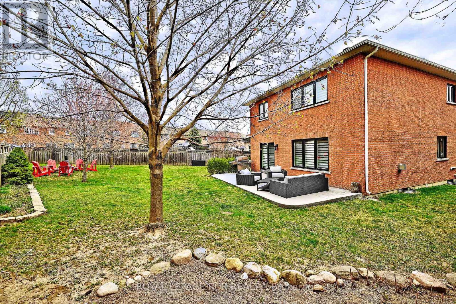 109 Woodbury Crescent, Newmarket (Summerhill Estates), Ontario  L3X 2T3 - Photo 44 - N12181231