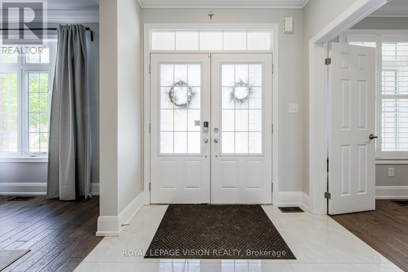 23 Sunnyside Hill Road, Markham, Ontario  L6B 0X5 - Photo 4 - N12181281