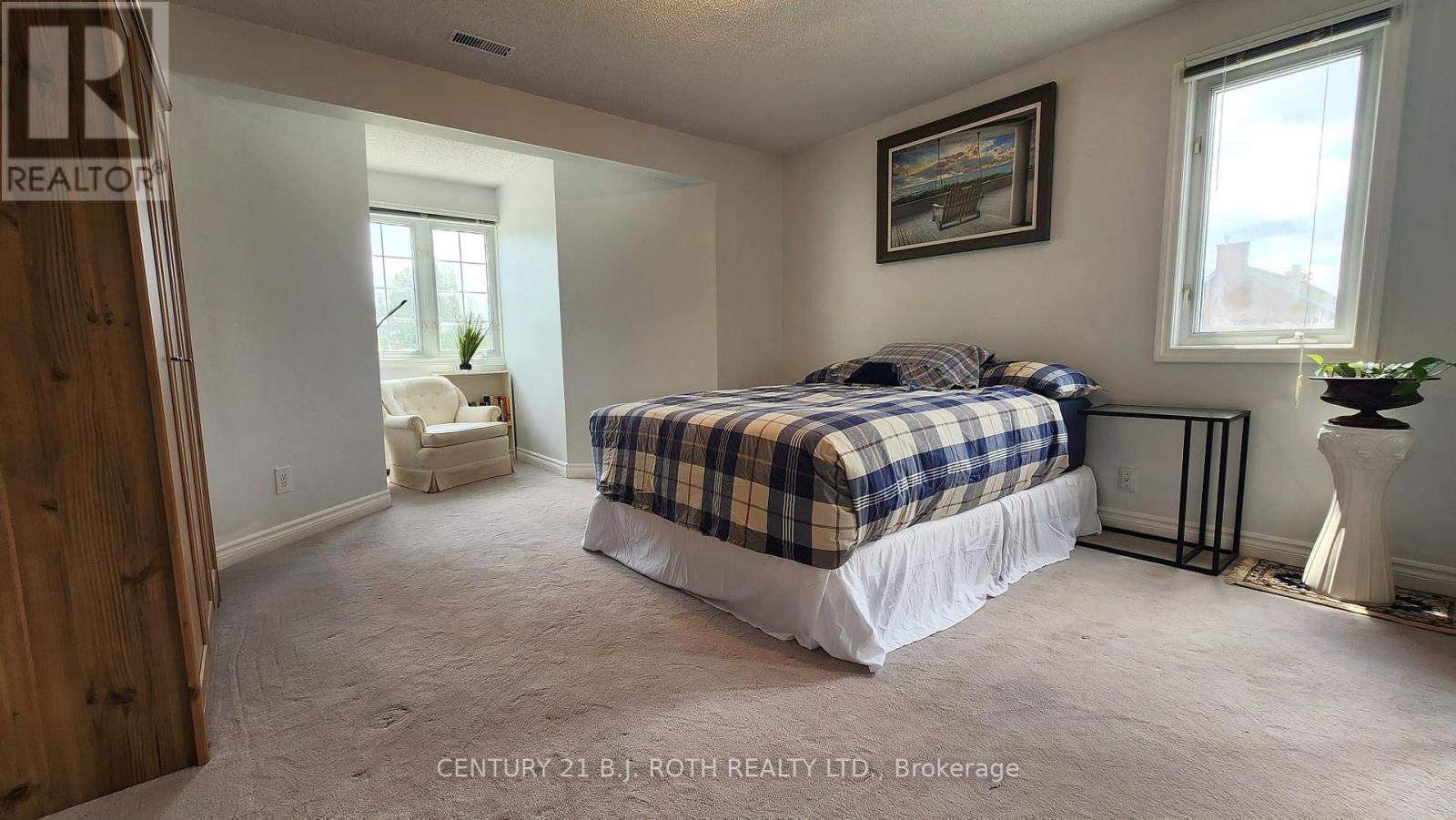 1252 Shore Acres Drive, Innisfil, Ontario  L0L 1R0 - Photo 23 - N12181287