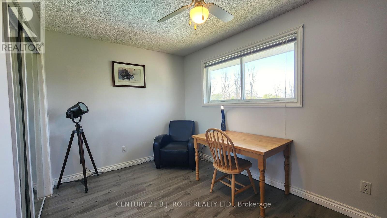 1252 Shore Acres Drive, Innisfil, Ontario  L0L 1R0 - Photo 24 - N12181287